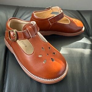Felix & Flora Brown Mary Jane Shoes – Size 7